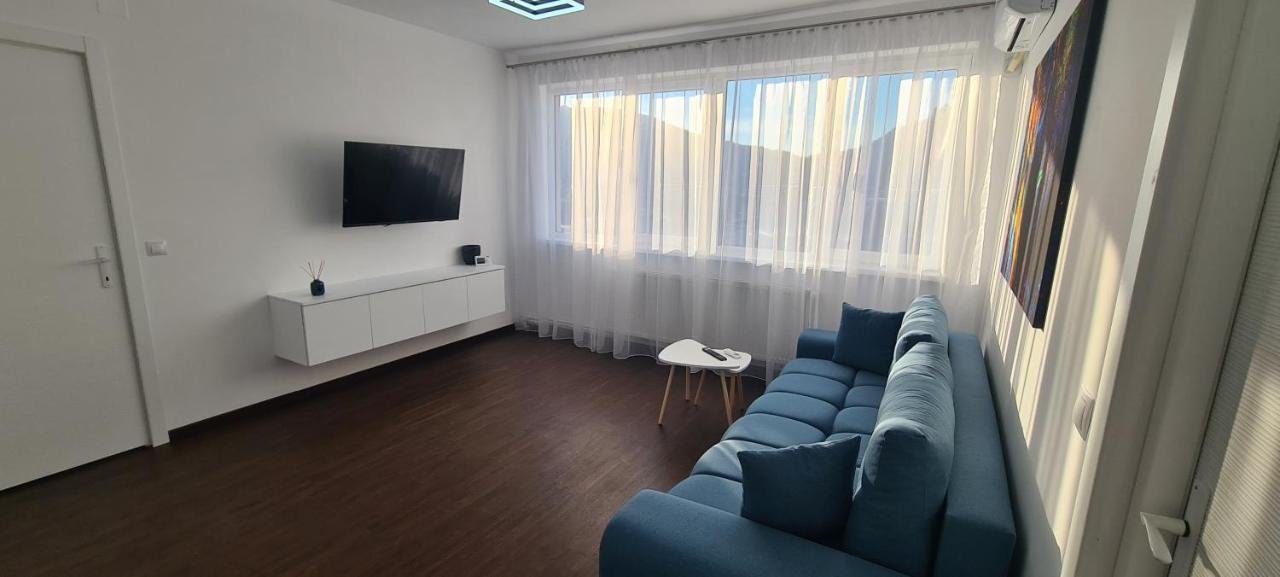 Belvedere Delux Apartment デヴァ エクステリア 写真